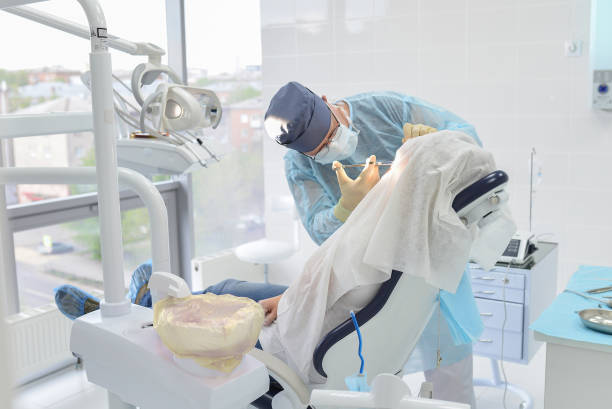 Best Dentist for Tooth Abscess  in North Puyallup, WA